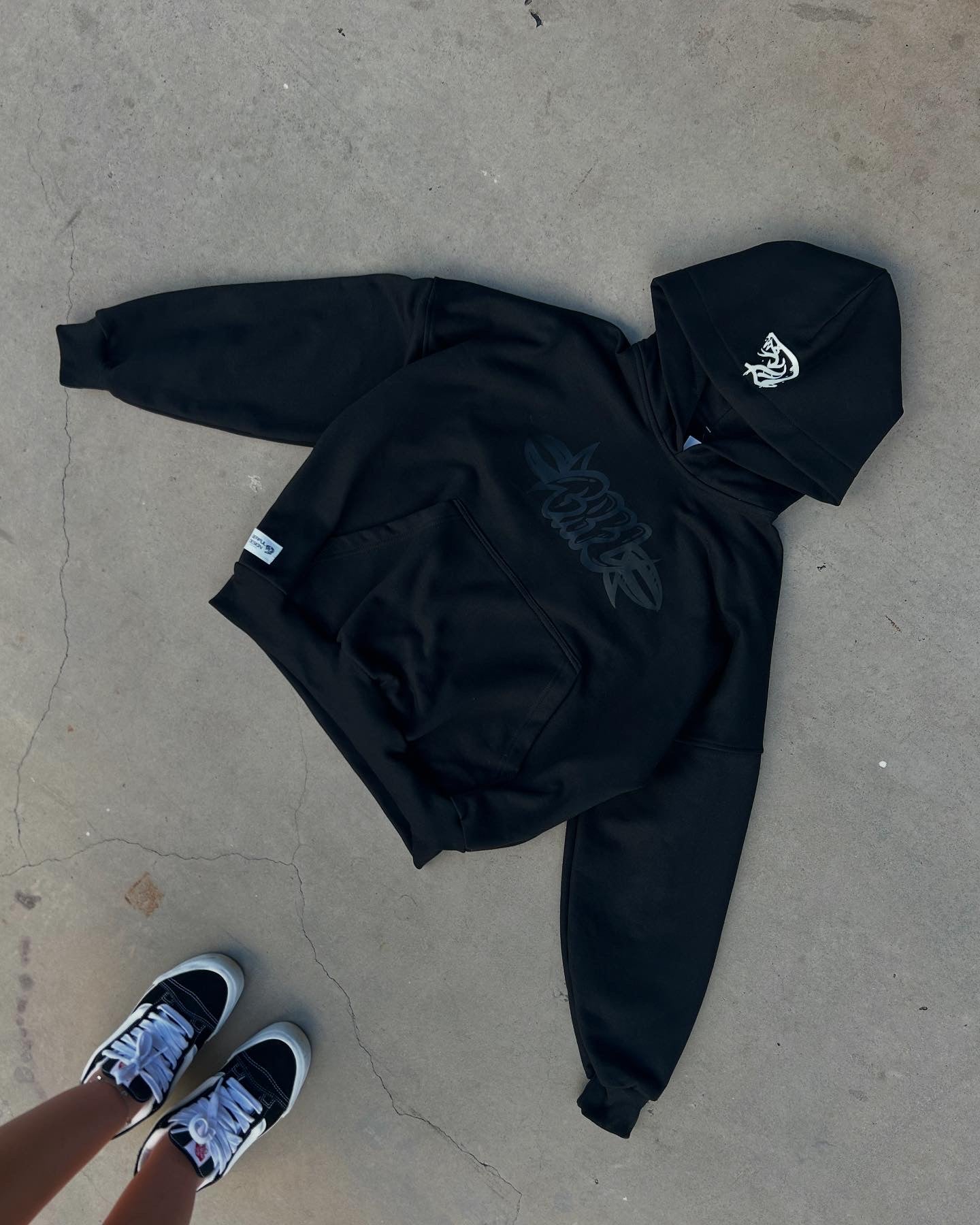 Black-skull boxy fit